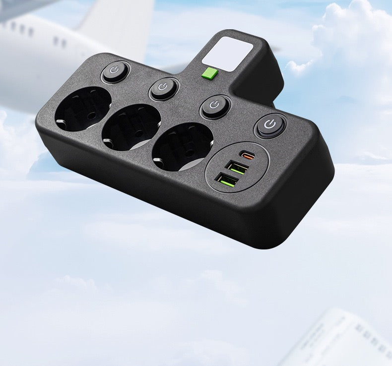 带触摸夜灯的插头适配器，带 1个 Type-C 接口和 2 个 USB 接口，欧标电源插座墙插，适用于旅行，家庭、办公室（白色）